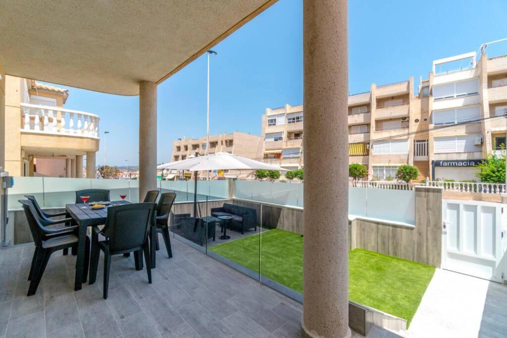 Villa-Capricho Playa - Zeus 托雷维耶哈 外观 照片